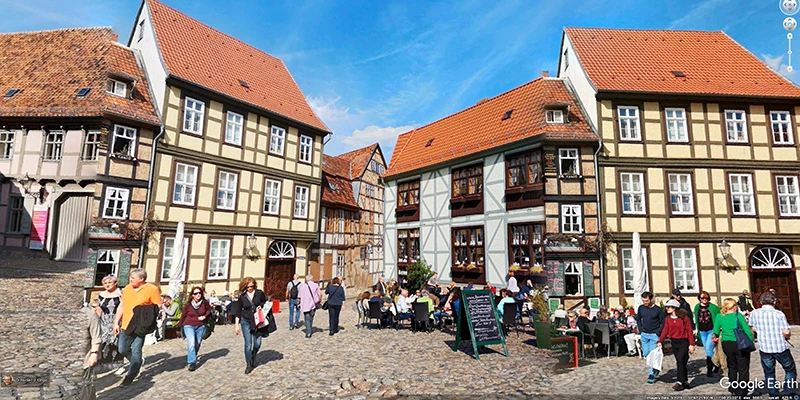 Quedlinburg market place old buildings 
