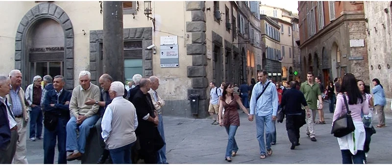 Siena ff 00 03 25 13 still062