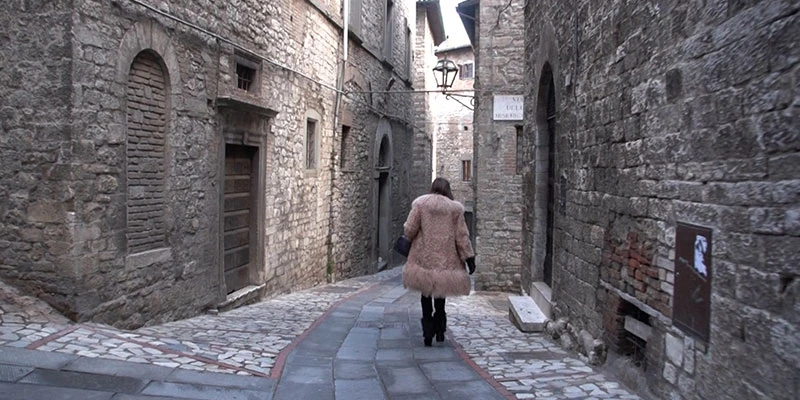 Todi1 00 04 31 29 still057