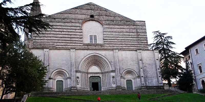 Todi2 00 14 46 08 still268