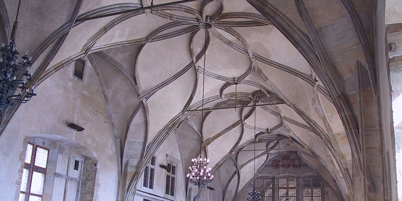 Vladislav Hall