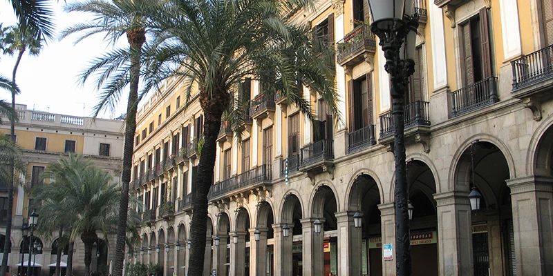 Plaça Reial with its elegant arcades and central fountain