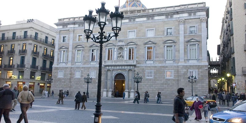 Plaça de Sant Jaume with City Hall and Catalan parliament buildings