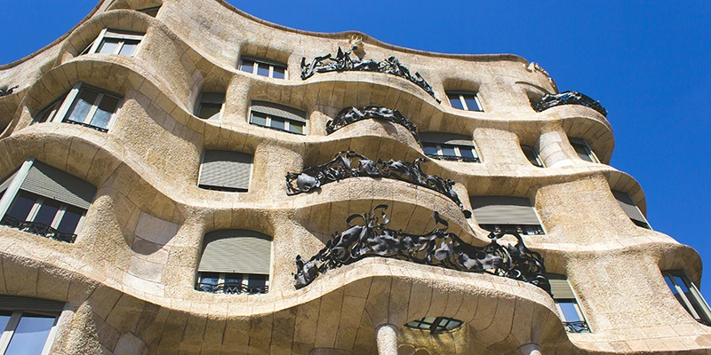 Casa Milà (La Pedrera) with its undulating stone facade