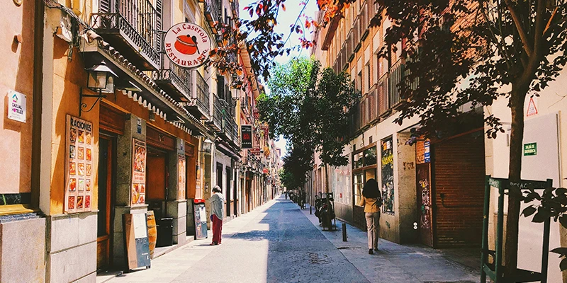 Many interesting streets and attractions within six blocks of Plaza Mayor