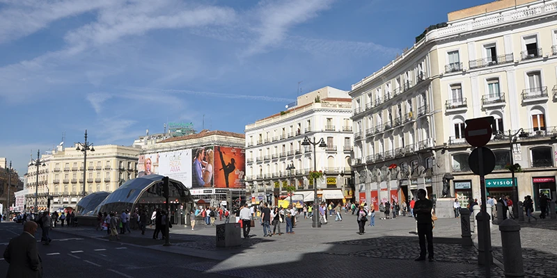 Very wide sidewalks make this traffic hub comfortable for thousands of people