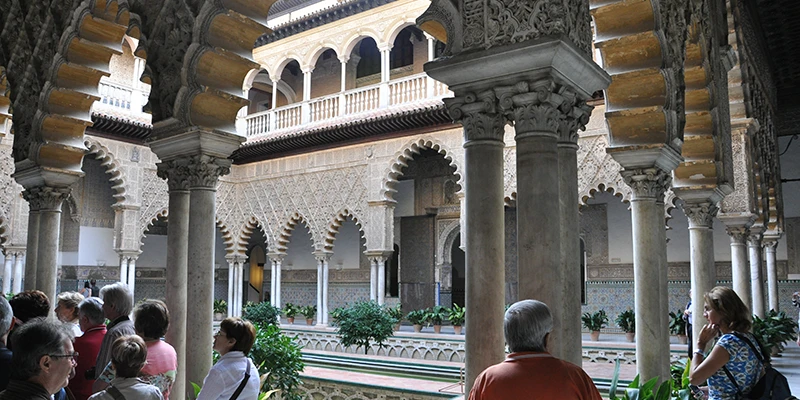 Alcazar courtyard